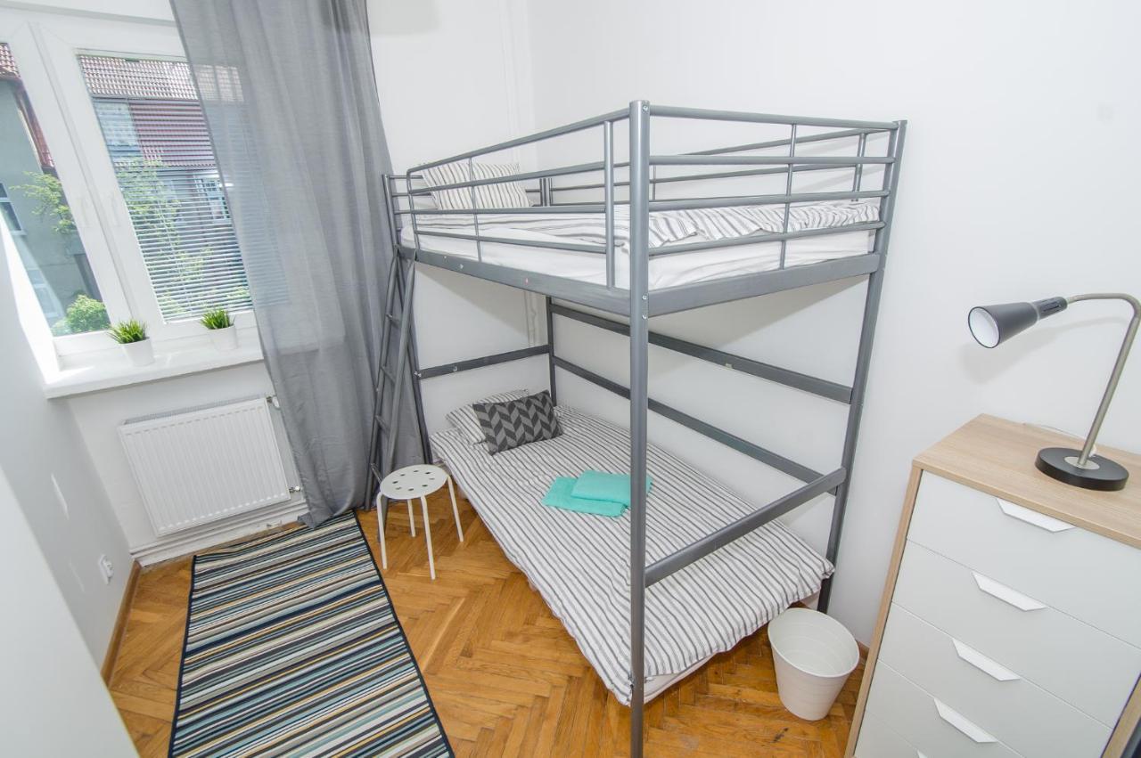 Uwh Hostel 그단스크 외부 사진